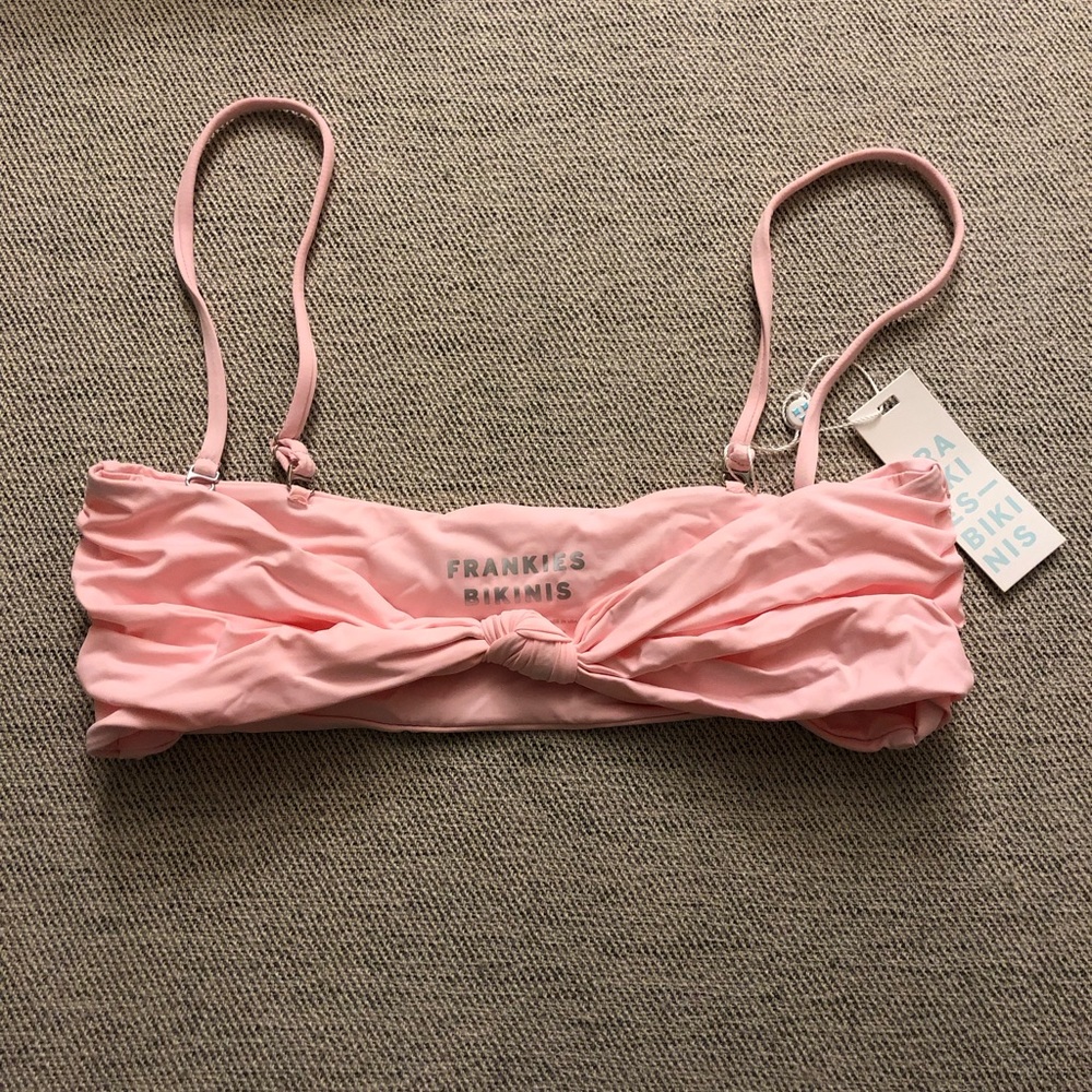 Frankie’s Bikinis Carrie top